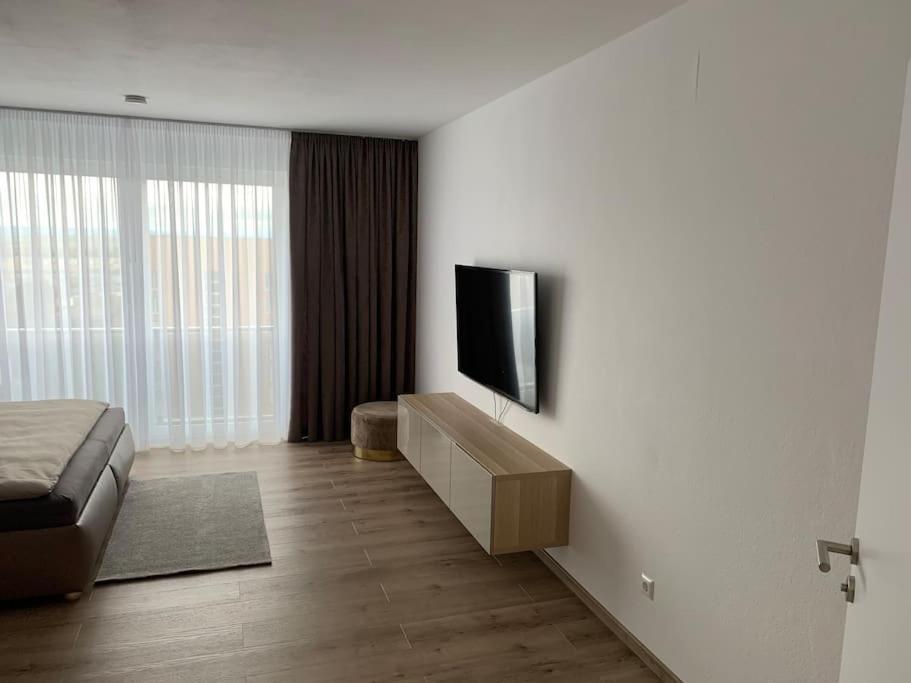 Eine Gemuetliche Einzimmerwohnung Остфильдерн Экстерьер фото